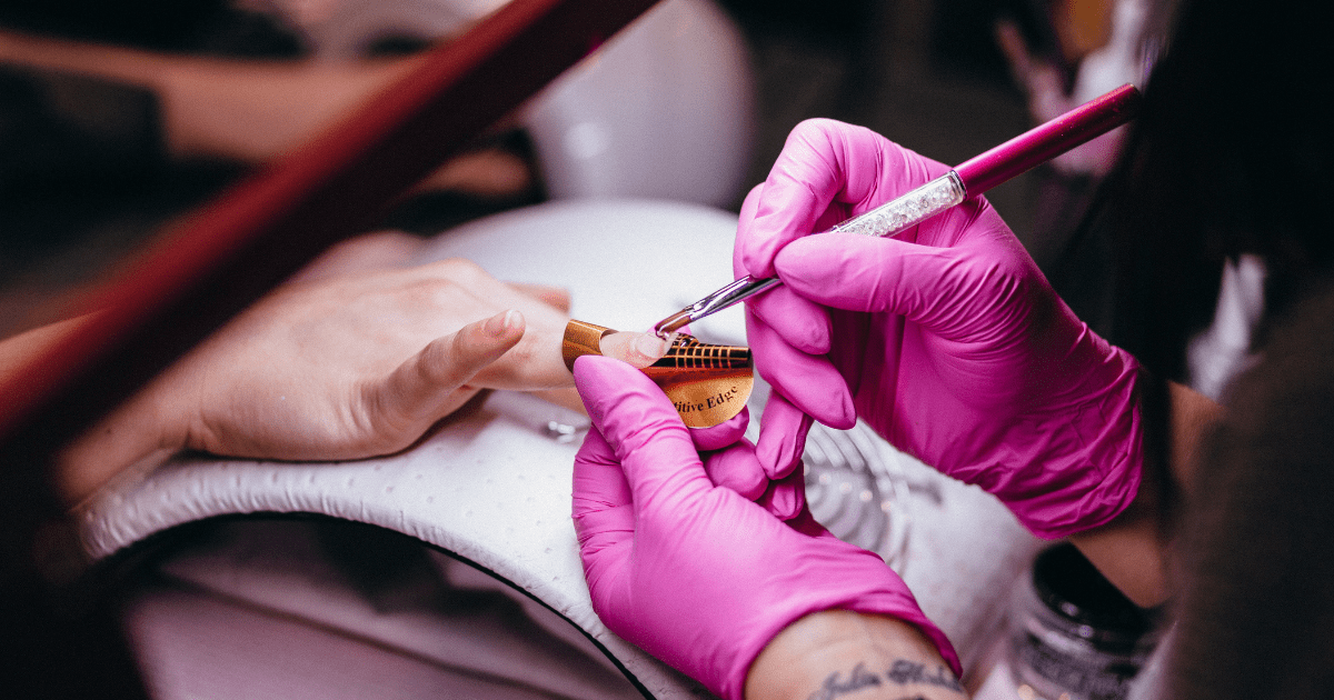 How to know if your nail salon uses mma?