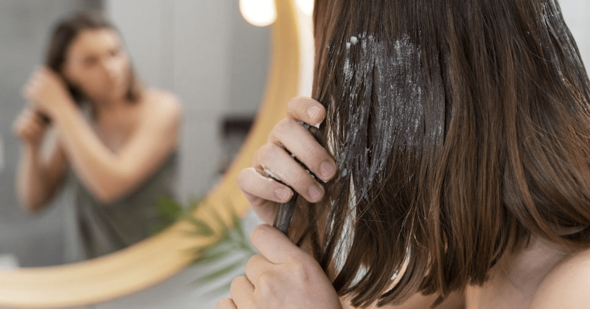 How to Get Petroleum Jelly Out of Hair