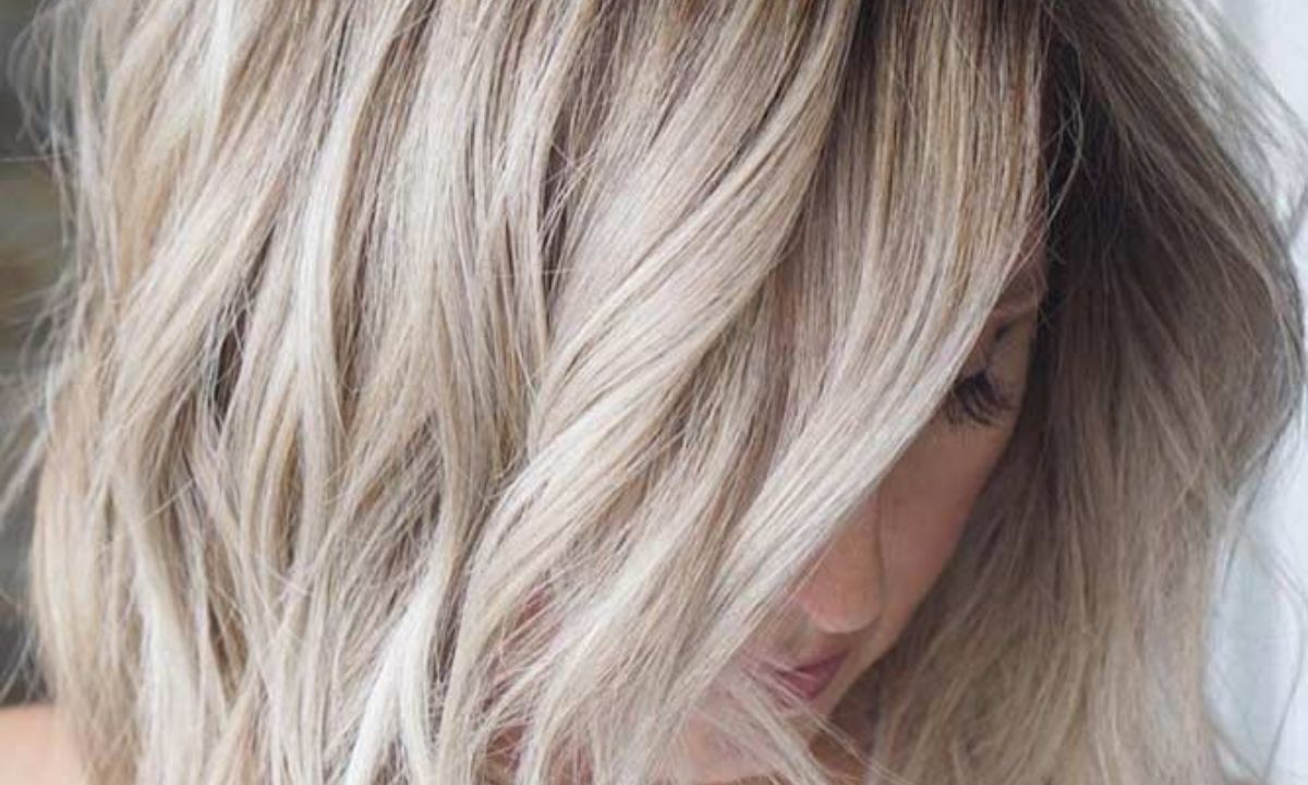 Beige Rooted Blonde