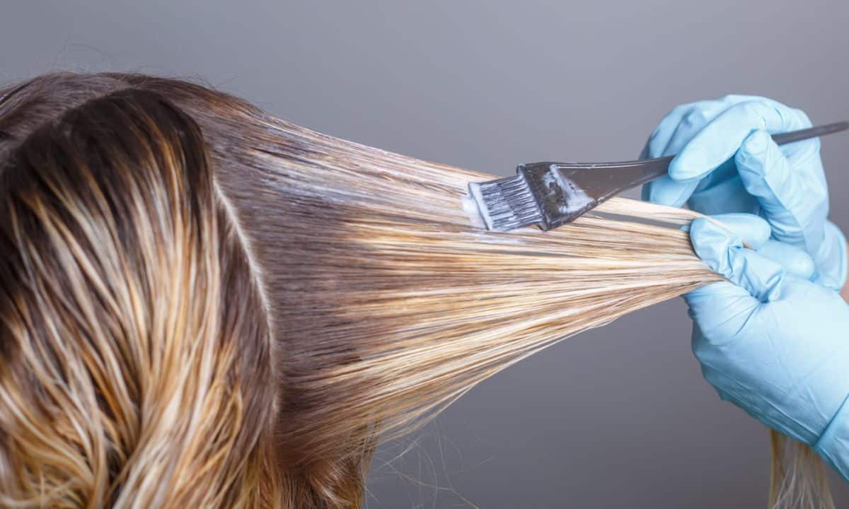 Step-by-Step Guide: How to Properly Apply Ion Permanent Hair Color