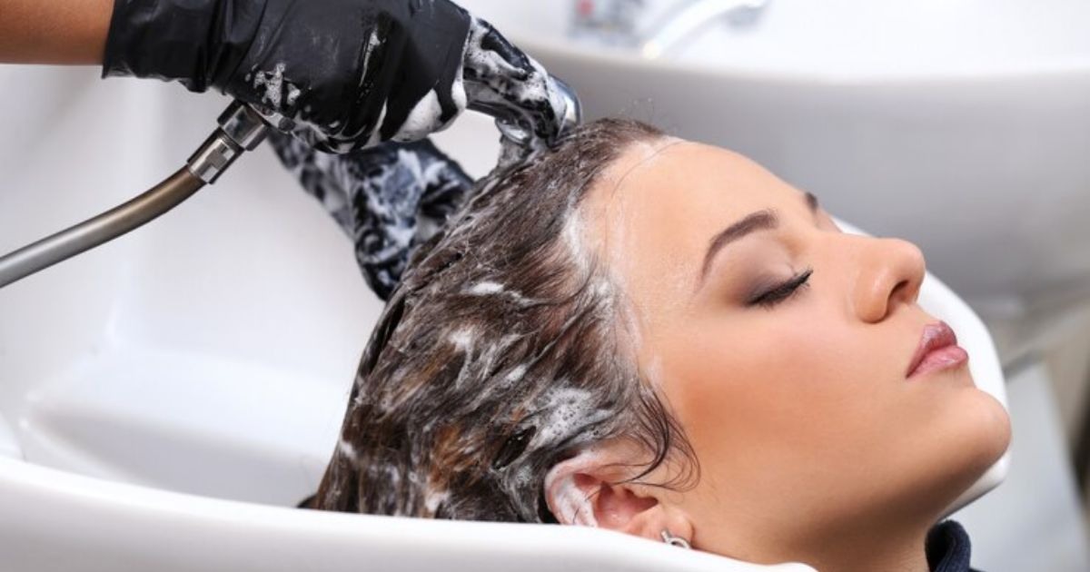 Tips for Washing Your Hair Safely