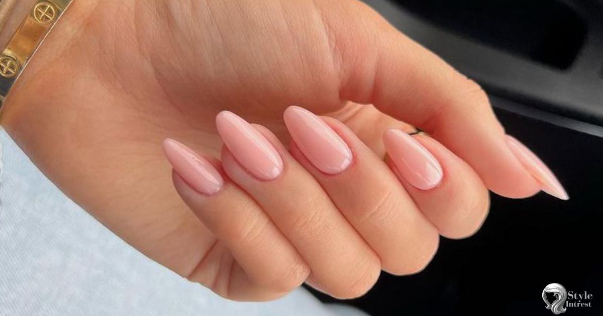 What are liquid gel nails?